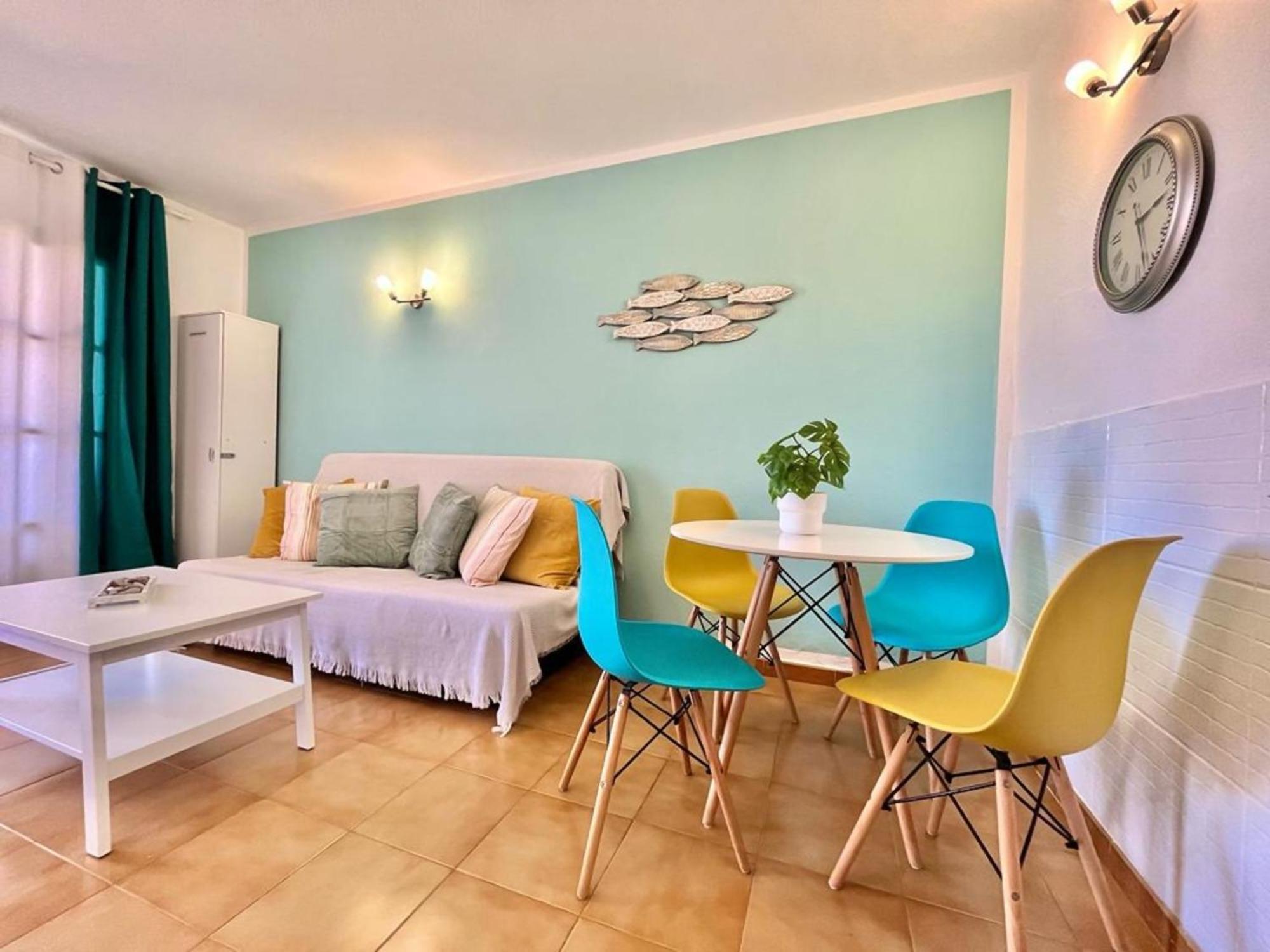 Apartment Casa Relu Urbanizacion Torres Del Castillo